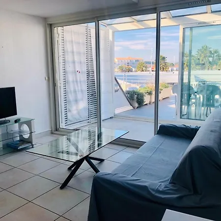 Grand Terrasse Et Vue Piscine - Fr-1-867-15 אגדה